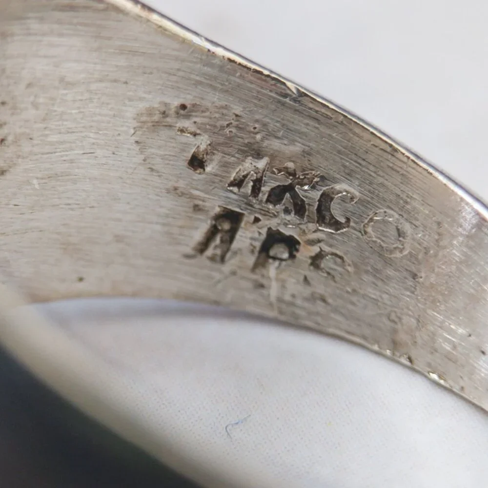 Vintage TAXCO Sterling Open-Heart Signet Ring — Size ~7.25 - Picture 11 of 12